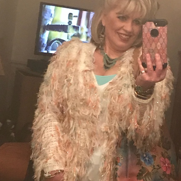 COME ENJOY MY CLOSET!! - Picture 7 of 8